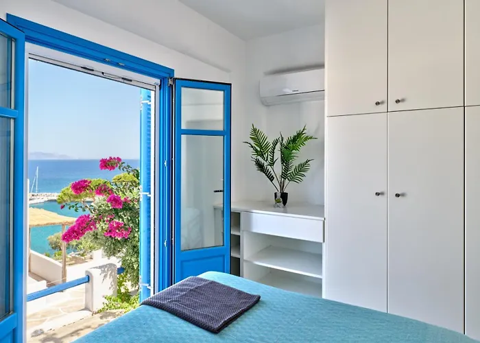 Paros Luxury 2mins From The Villa